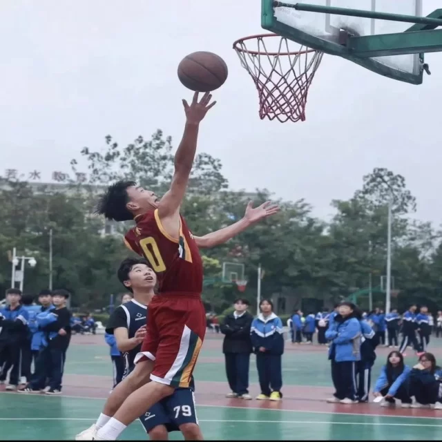 网球红土赛程观察与独特视角分析